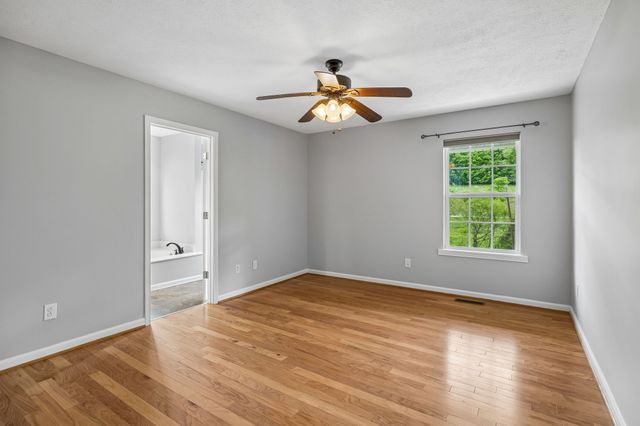 4205 Browning Branch Rd, Bethpage, TN 37022