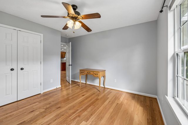 4205 Browning Branch Rd, Bethpage, TN 37022