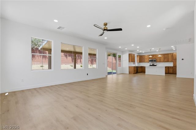 5311 Thistle Wind Drive, Las Vegas, NV 89135
