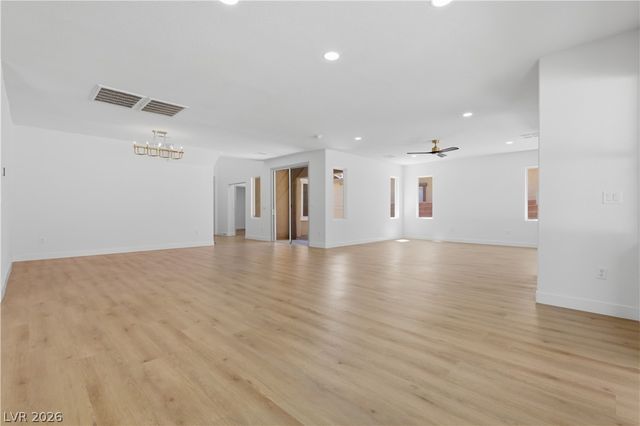 5311 Thistle Wind Drive, Las Vegas, NV 89135