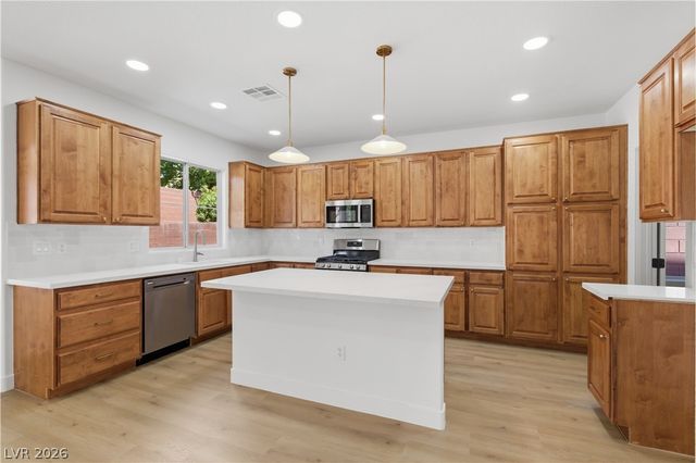 5311 Thistle Wind Drive, Las Vegas, NV 89135