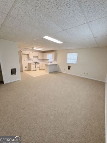 2820 Bay Ridge Drive, Loganville, GA 30052