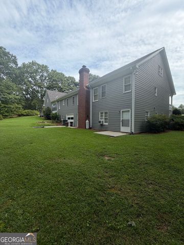 2820 Bay Ridge Drive, Loganville, GA 30052
