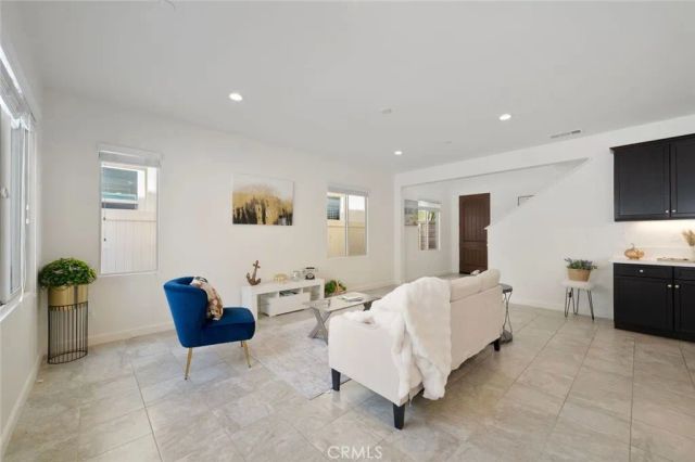 15806 Molly Avenue, Chino, CA 91708
