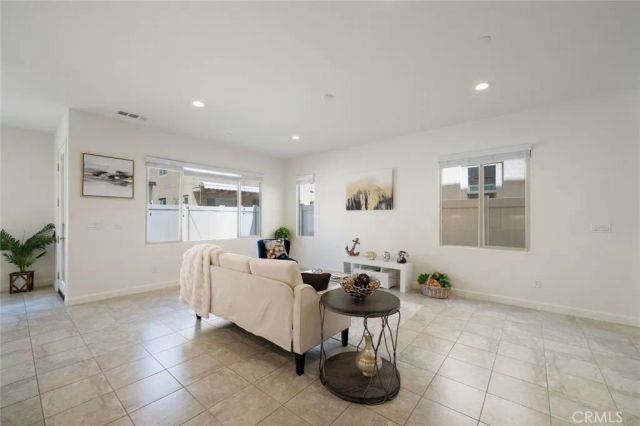 15806 Molly Avenue, Chino, CA 91708