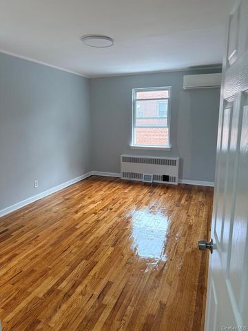 38-01 149th, Flushing, NY 11354