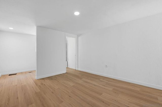 4376 Myrtle Ave, San Diego, CA 92105