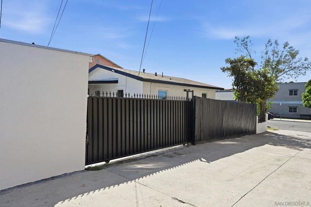 4376 Myrtle Ave, San Diego, CA 92105