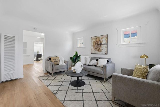 4376 Myrtle Ave, San Diego, CA 92105