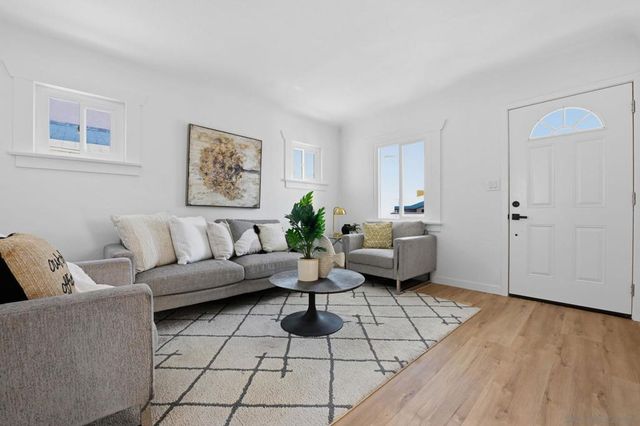 4376 Myrtle Ave, San Diego, CA 92105