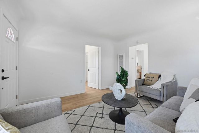 4376 Myrtle Ave, San Diego, CA 92105