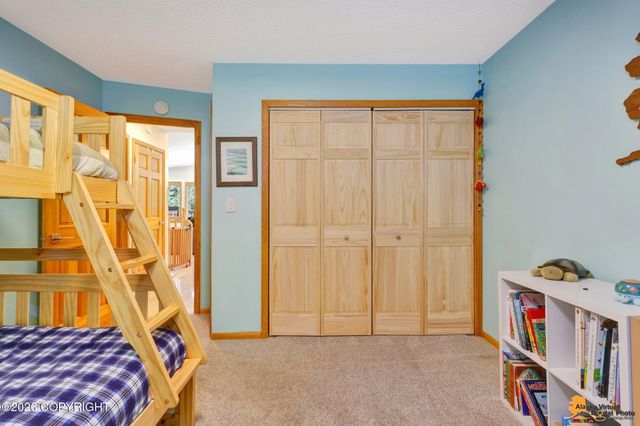 12459 Ridge Place, Anchorage, AK 99516