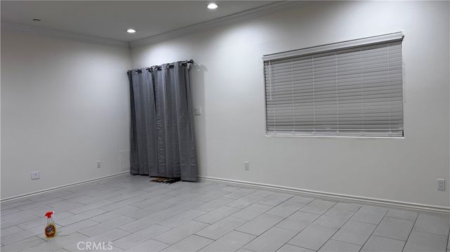 7787 Mango Ave, Fontana, CA 92336