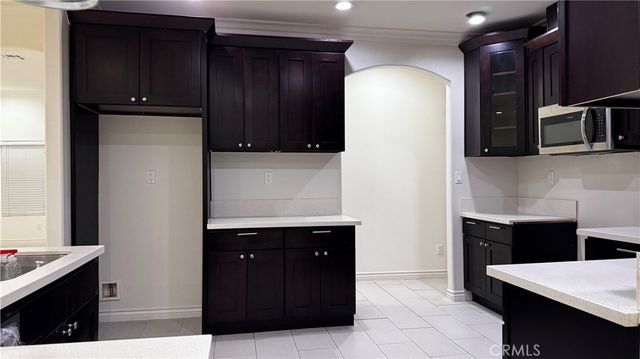 7787 Mango Ave, Fontana, CA 92336