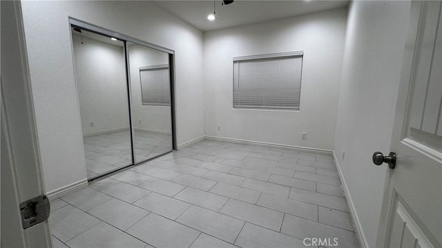 7787 Mango Ave, Fontana, CA 92336