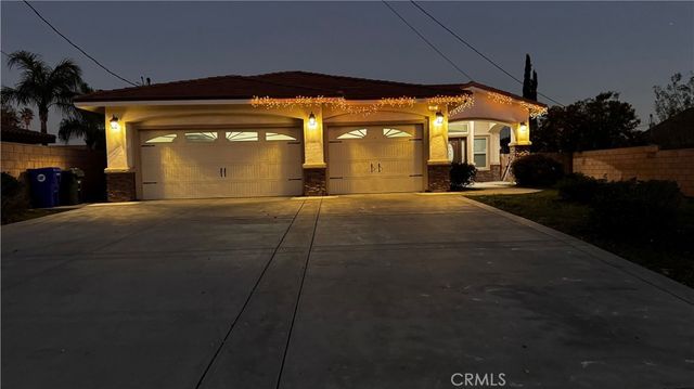 7787 Mango Ave, Fontana, CA 92336