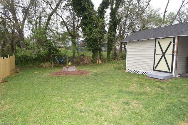 519 Devonshire W Street, Winston-salem, NC 27127