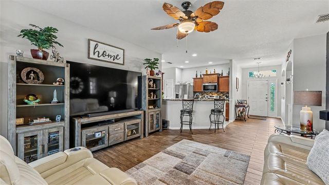 1053 KRENSON WOODS ROAD, Lakeland, FL 33813