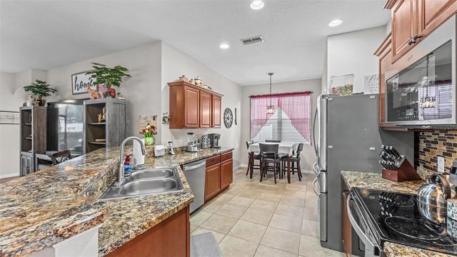 1053 KRENSON WOODS ROAD, Lakeland, FL 33813