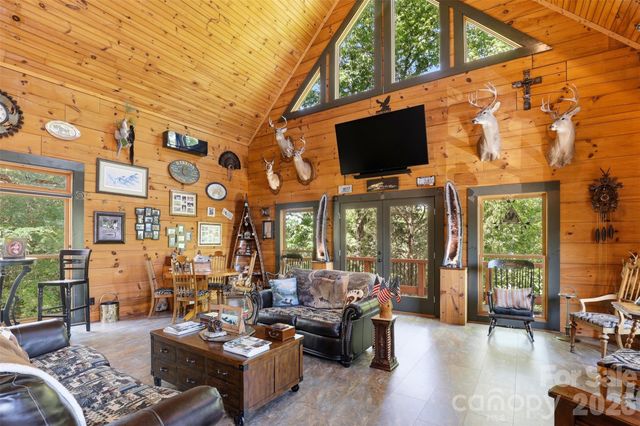 502 Lake Shore Drive, Norwood, NC 28128