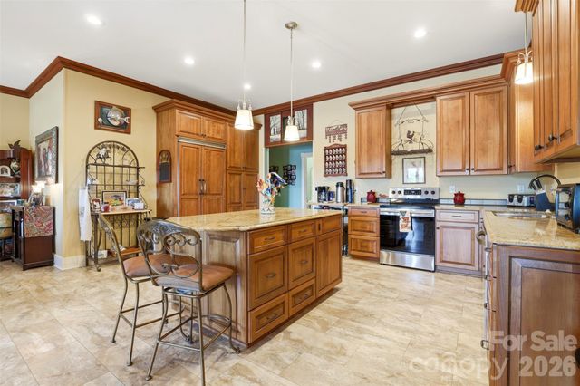 502 Lake Shore Drive, Norwood, NC 28128