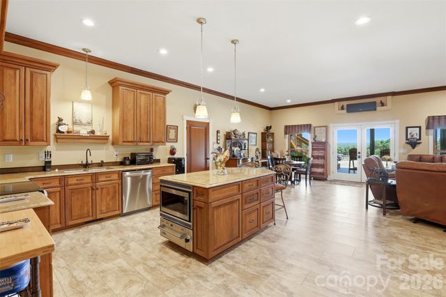 502 Lake Shore Drive, Norwood, NC 28128