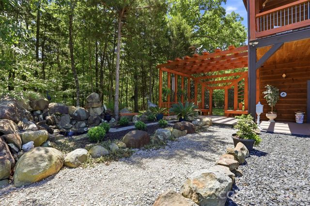 502 Lake Shore Drive, Norwood, NC 28128