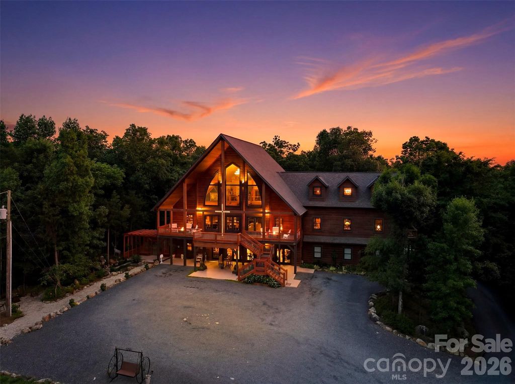 502 Lake Shore Drive, Norwood, NC 28128