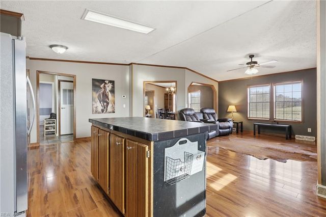505 Firetower RD, Elizabeth City, NC 27909