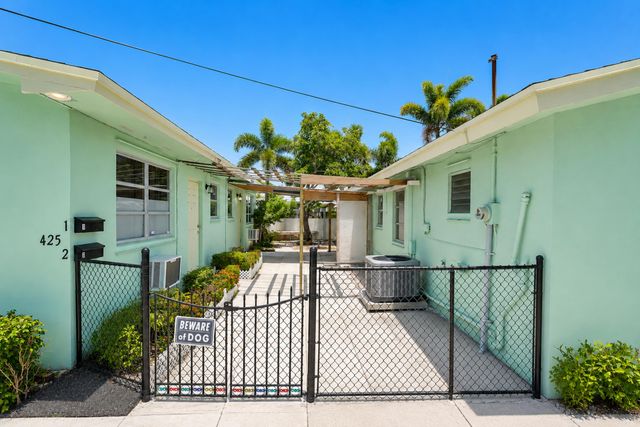 425 CHURCHILL Road, West Palm Beach, FL 33405