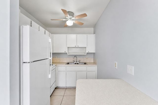 425 CHURCHILL Road, West Palm Beach, FL 33405