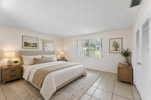 425 CHURCHILL Road, West Palm Beach, FL 33405