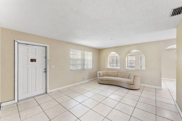 425 CHURCHILL Road, West Palm Beach, FL 33405