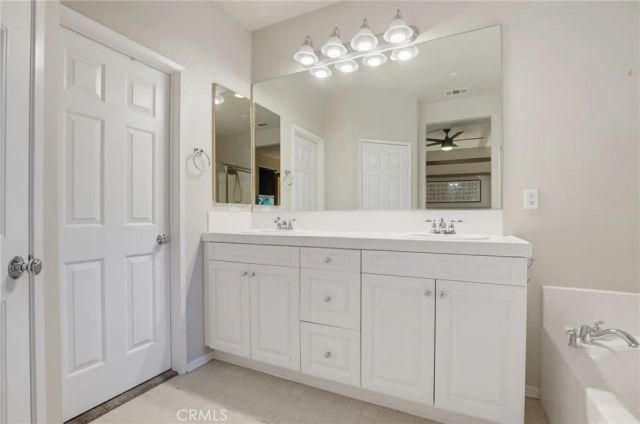 27344 Oaktree Place, Valencia, CA 91354