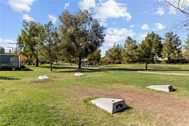 27344 Oaktree Place, Valencia, CA 91354