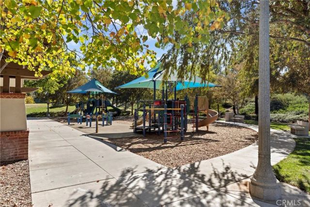 27344 Oaktree Place, Valencia, CA 91354