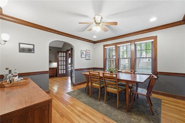 3715 Gladstone Boulevard, Kansas City, MO 64123