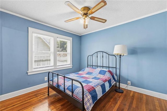 3715 Gladstone Boulevard, Kansas City, MO 64123