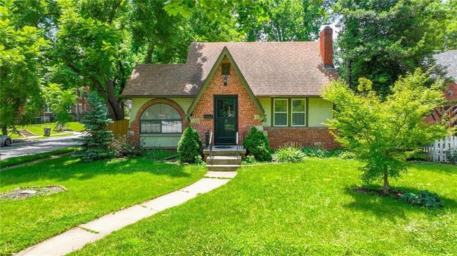 3715 Gladstone Boulevard, Kansas City, MO 64123