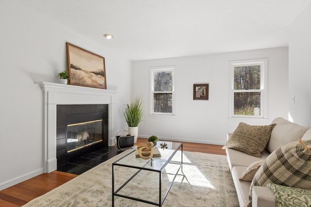 42 Sheple Lane 8, Groton, MA 01450