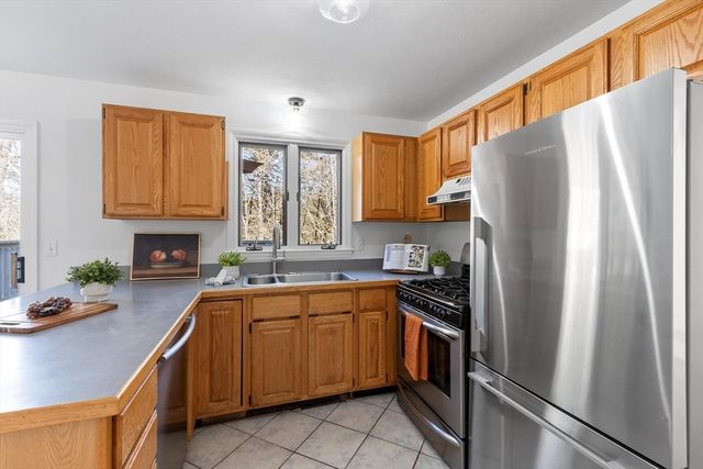 42 Sheple Lane 8, Groton, MA 01450