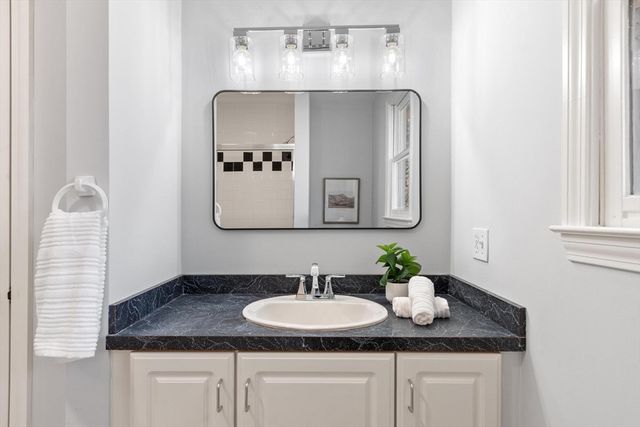 42 Sheple Lane 8, Groton, MA 01450