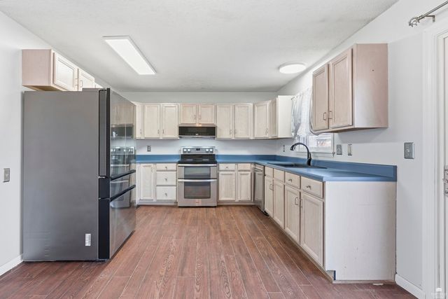 3018 James Avenue, Manhattan, KS 66502