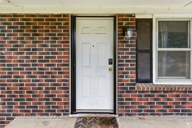 3018 James Avenue, Manhattan, KS 66502