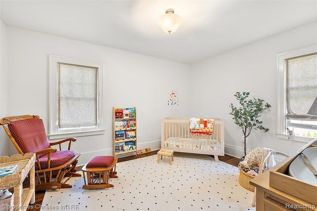 2915 Seminole Street, Detroit, MI 48214