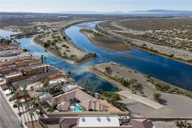 1318 Lause Road, Bullhead City, AZ 86442