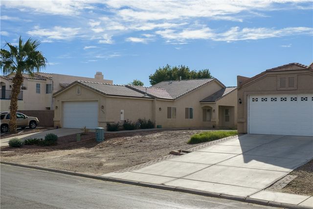 1318 Lause Road, Bullhead City, AZ 86442