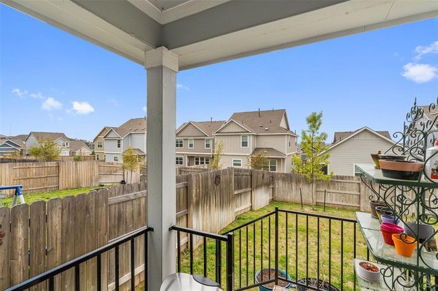 117 Wind Flower LN, Liberty Hill, TX 78642