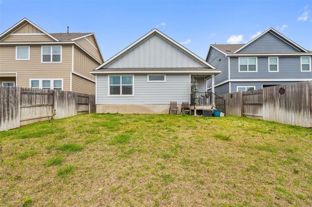 117 Wind Flower LN, Liberty Hill, TX 78642
