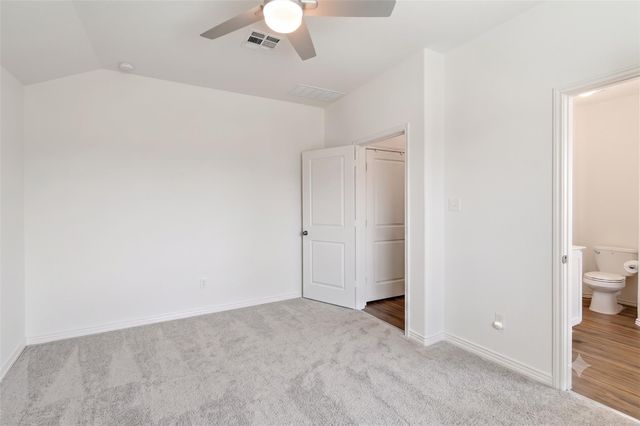 117 Wind Flower LN, Liberty Hill, TX 78642